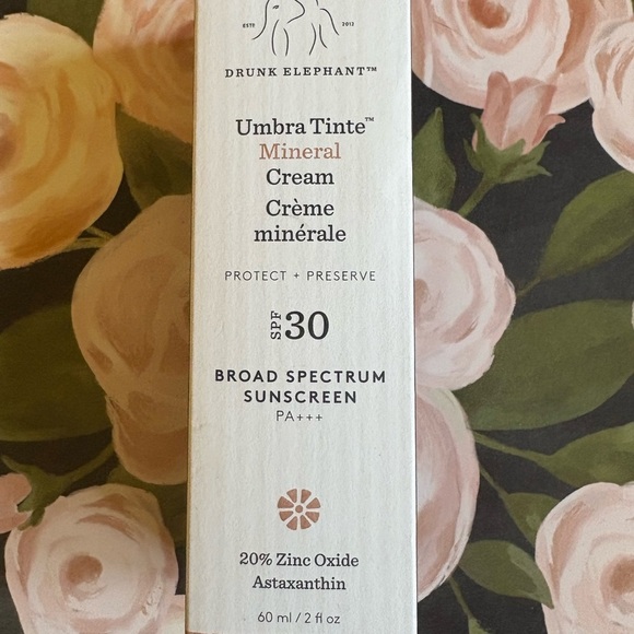 Drunk Elephant Umbra Mineral Cream SPF 30 Tinted Face Sunscreen - Picture 15 of 16